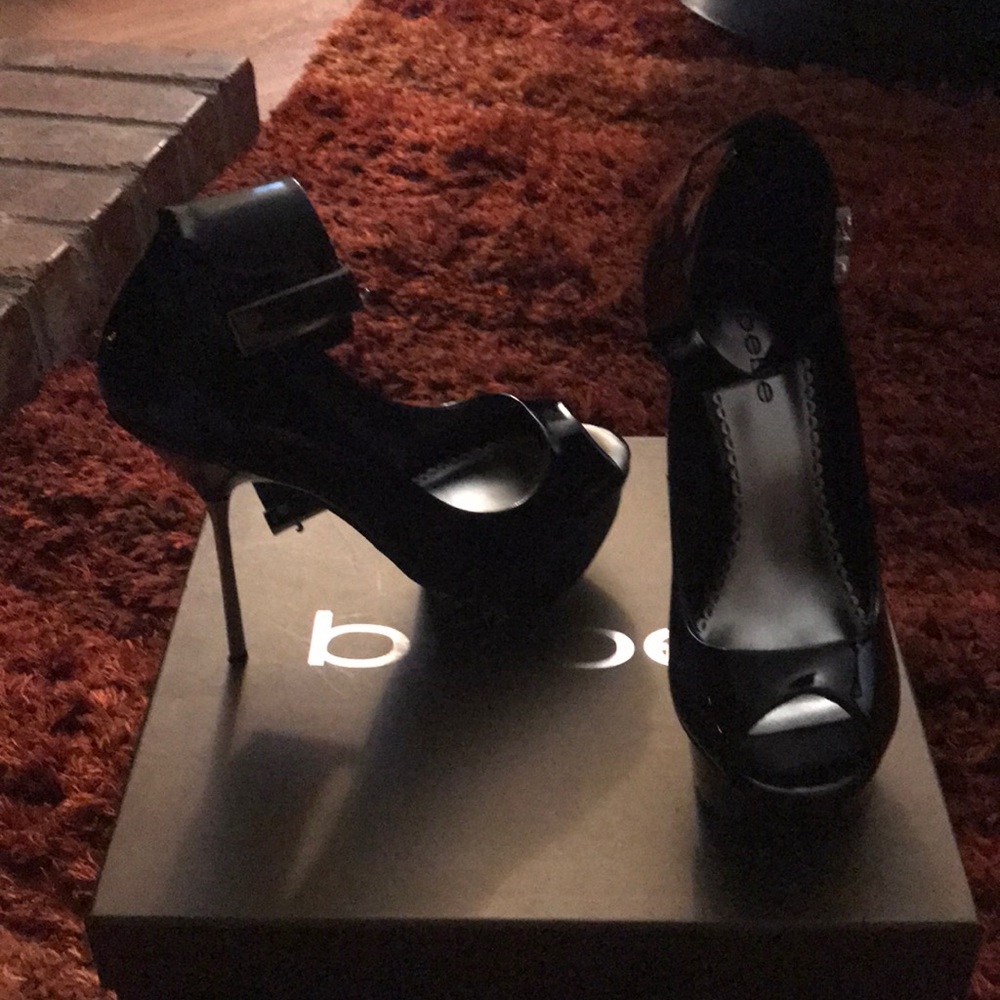 Bebe Nicola blk heels